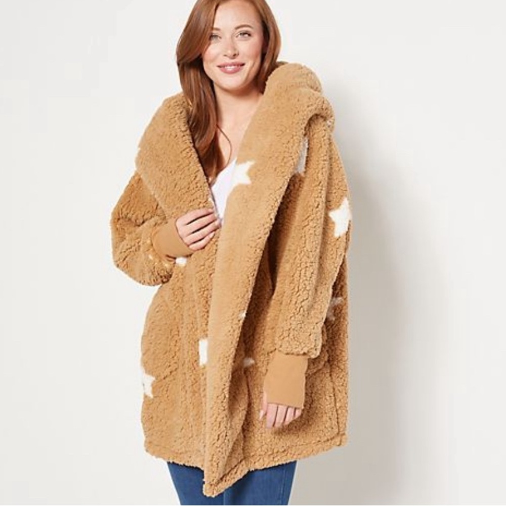 COPY - G.I.L.I. The Lounger Regular Oversized Sherpa Hoodie